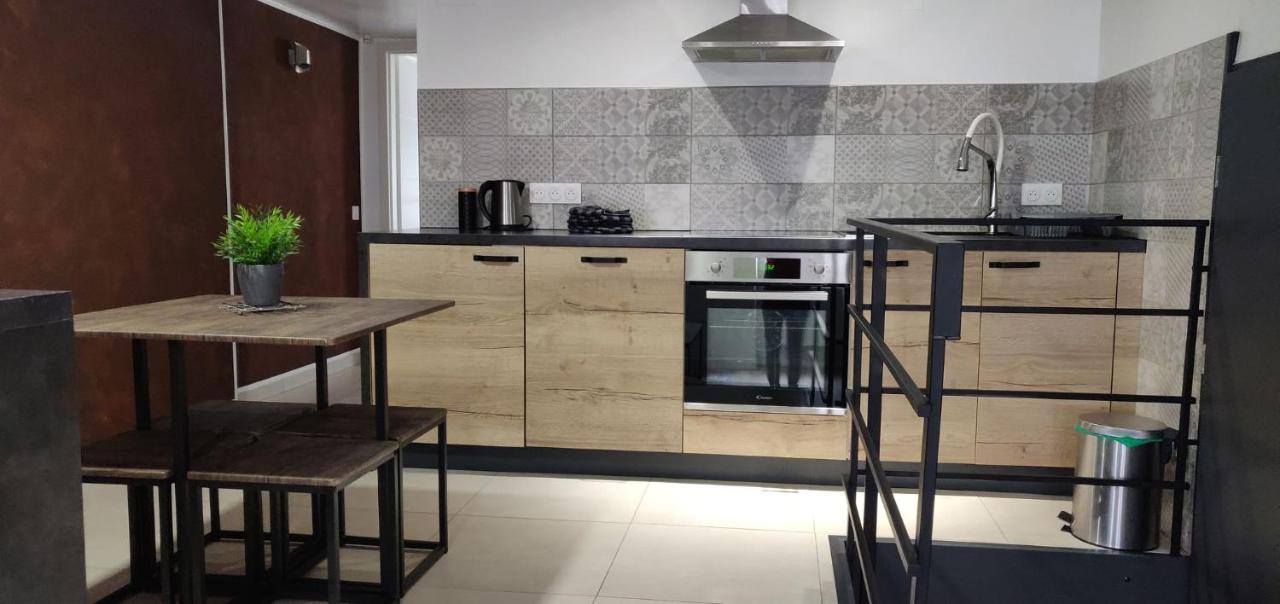 L'Estrade, Appartement De Standing En Hyper-Centre Сарґемін Екстер'єр фото